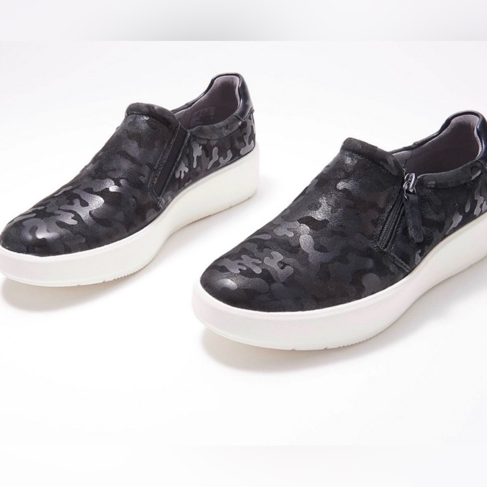 Clarks Women's Black Camo Slip-On Platform Sneakers